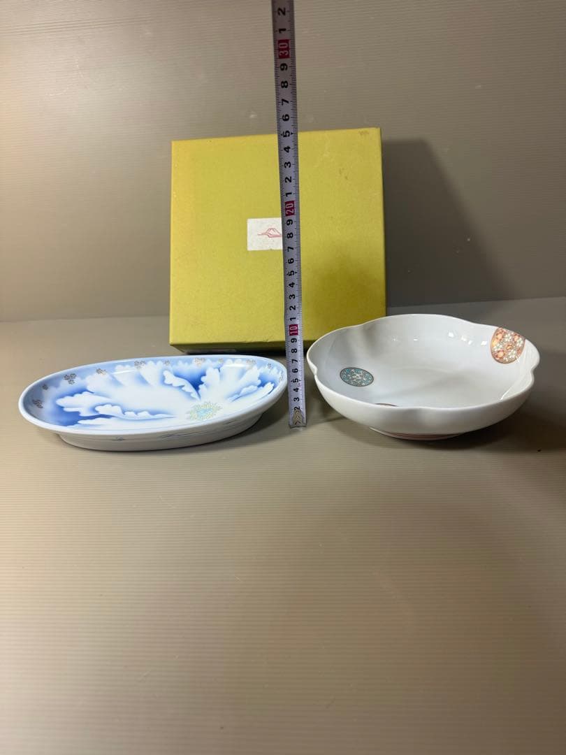 2328 深川製磁　牡丹金ミル皿1客　寿赤絵梅型鉢1客