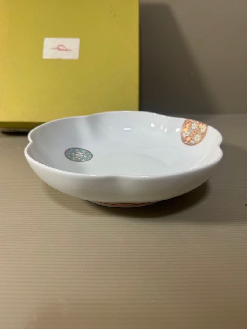 2328 深川製磁　牡丹金ミル皿1客　寿赤絵梅型鉢1客