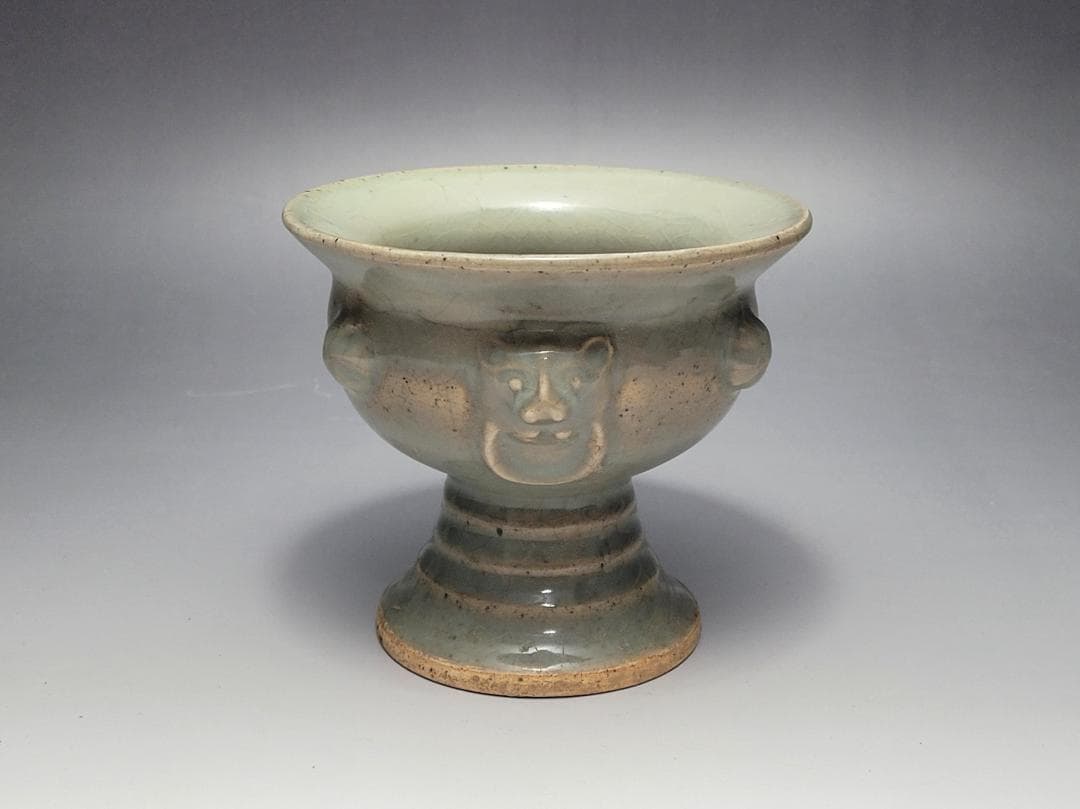 青磁 神獣装飾 香炉 元明時代 幅約11.9cm