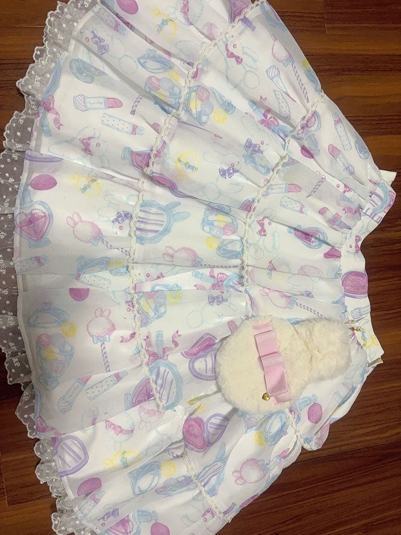 Angelic pretty Fluffy Puff Bunny スカート