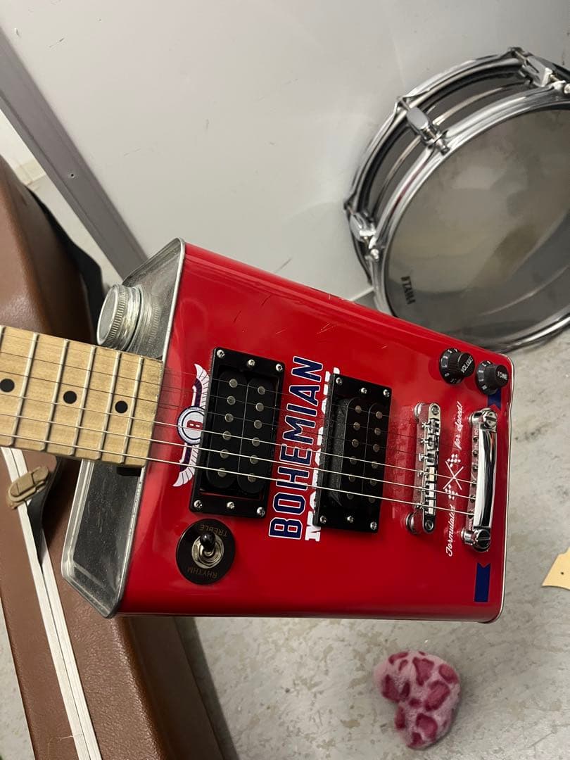 【激レア】　ボヘミアンギター