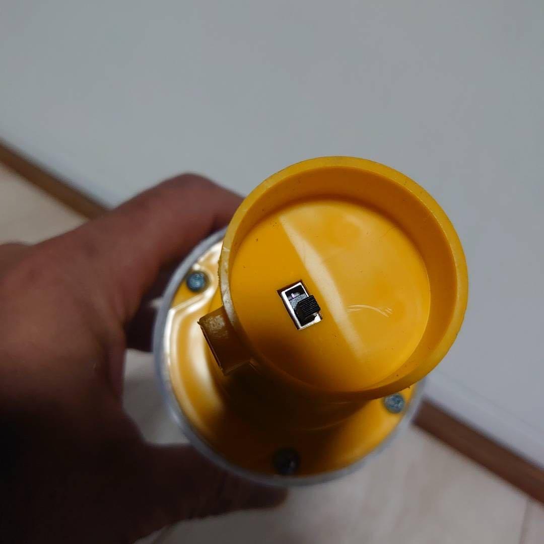 ソーラーフラッシュ点滅灯 LED 幅65mm（赤/緑交互点滅）