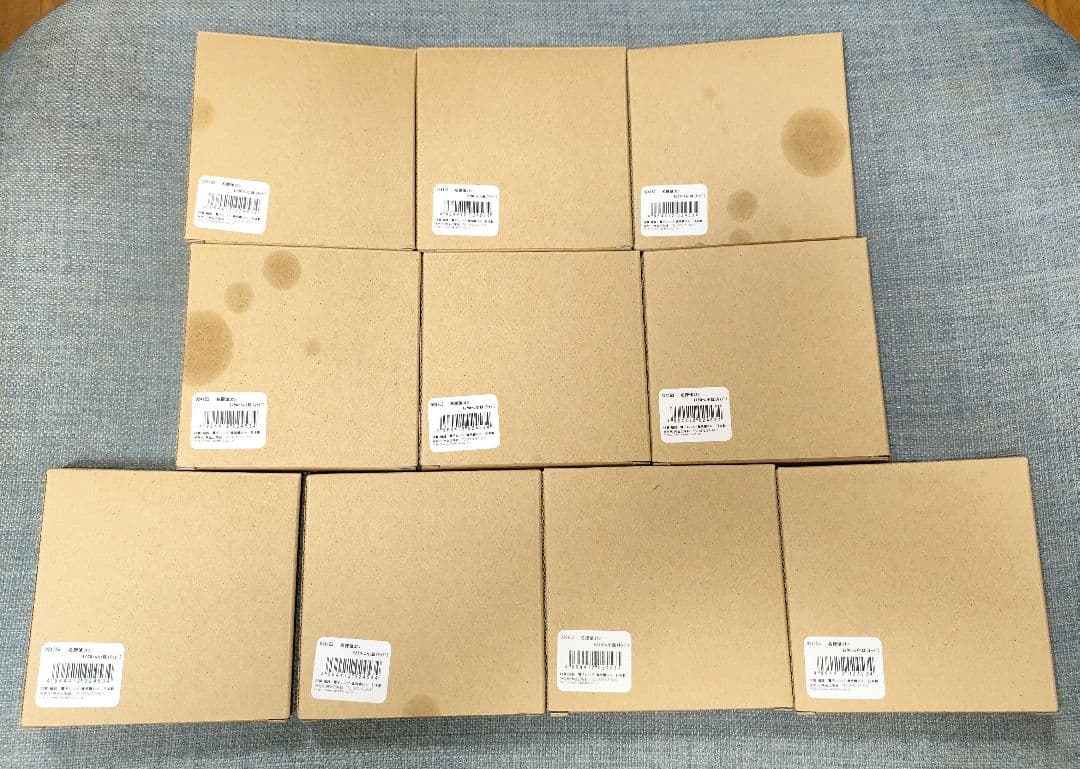 【新品】名探偵コナン モノクローム小皿 コナン13枚 怪盗キッド26枚 計49枚