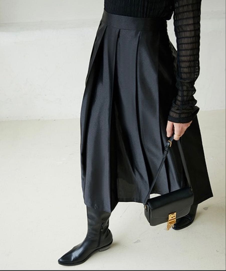 美品【Fano Studios】ハイウエストビックプリーツスカート