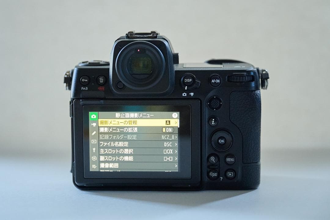 Nikon Z8 ミラーレス一眼カメラ