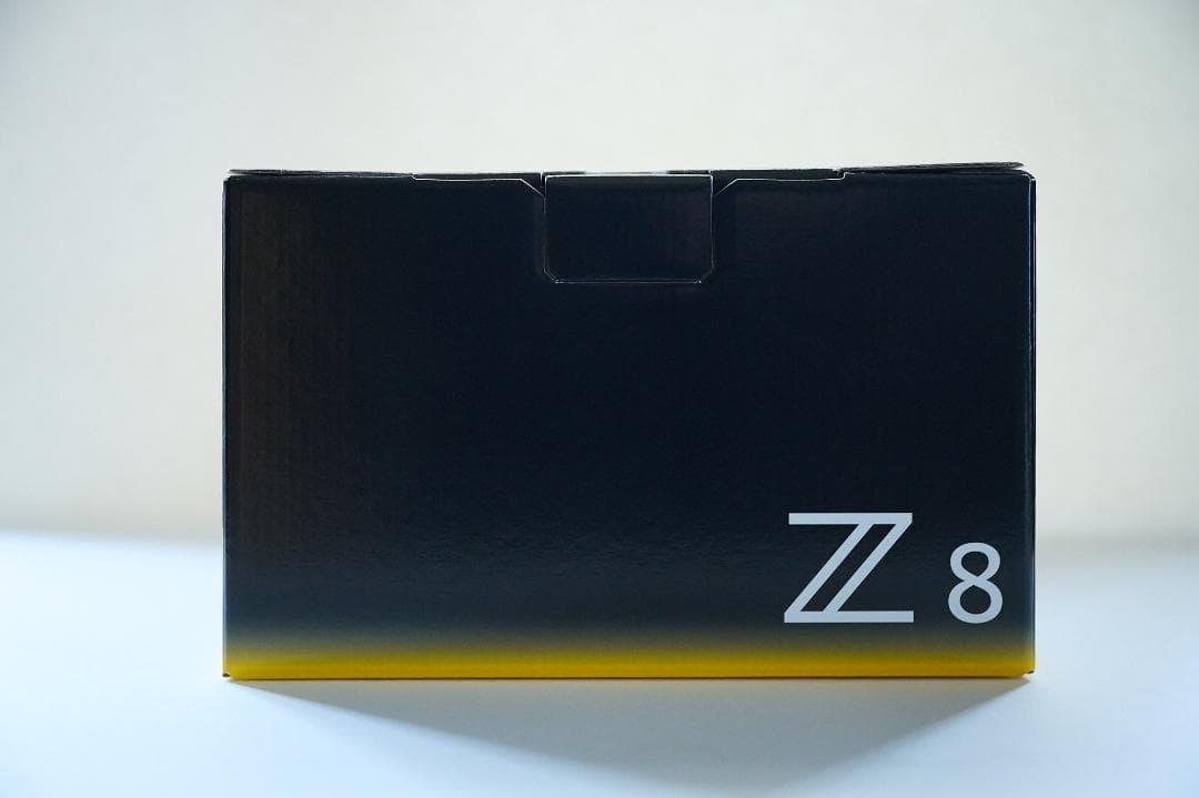 Nikon Z8 ミラーレス一眼カメラ