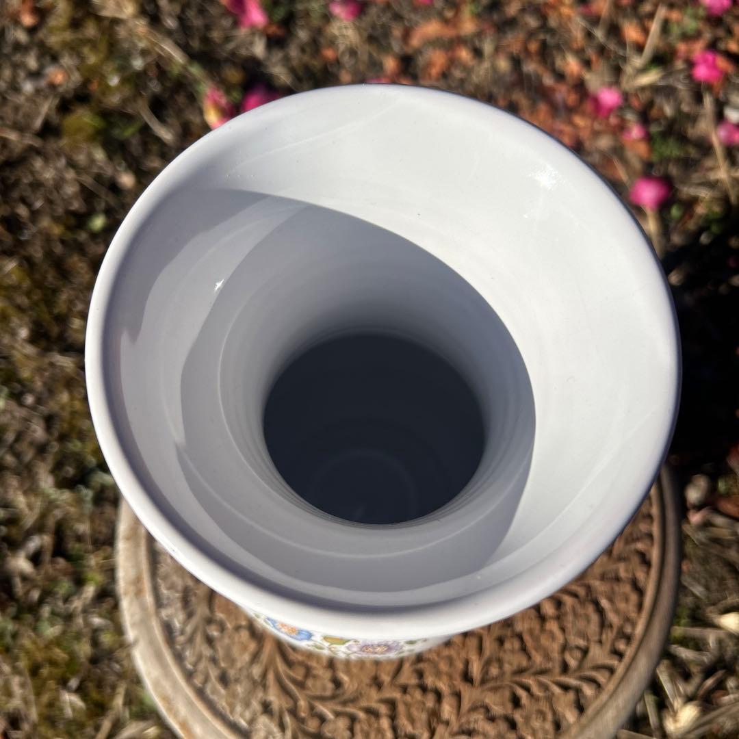 フランス製 ムスティエ（Moustiers）手描き 花模様 蝶々 陶器 花瓶