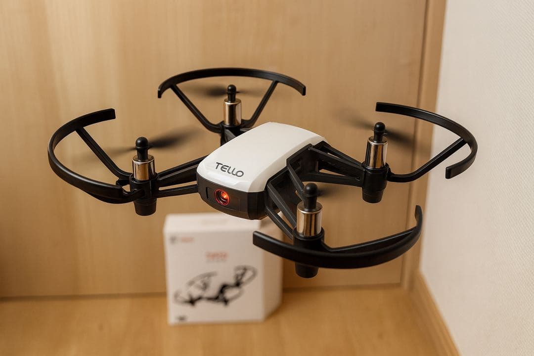 B*b様 Tello ドローン2個　リモコン付き 3バッテリー