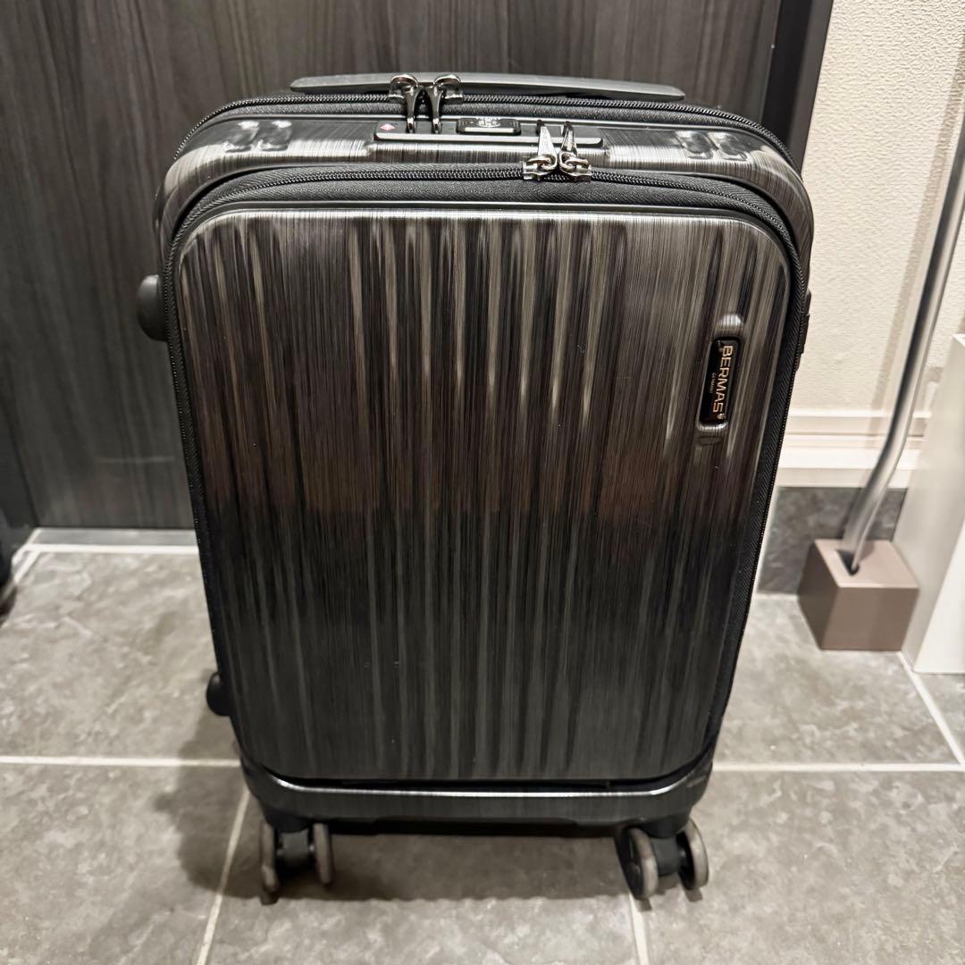 極美品 BERMAS キャリーケース バーマス インターシティ スーツケース