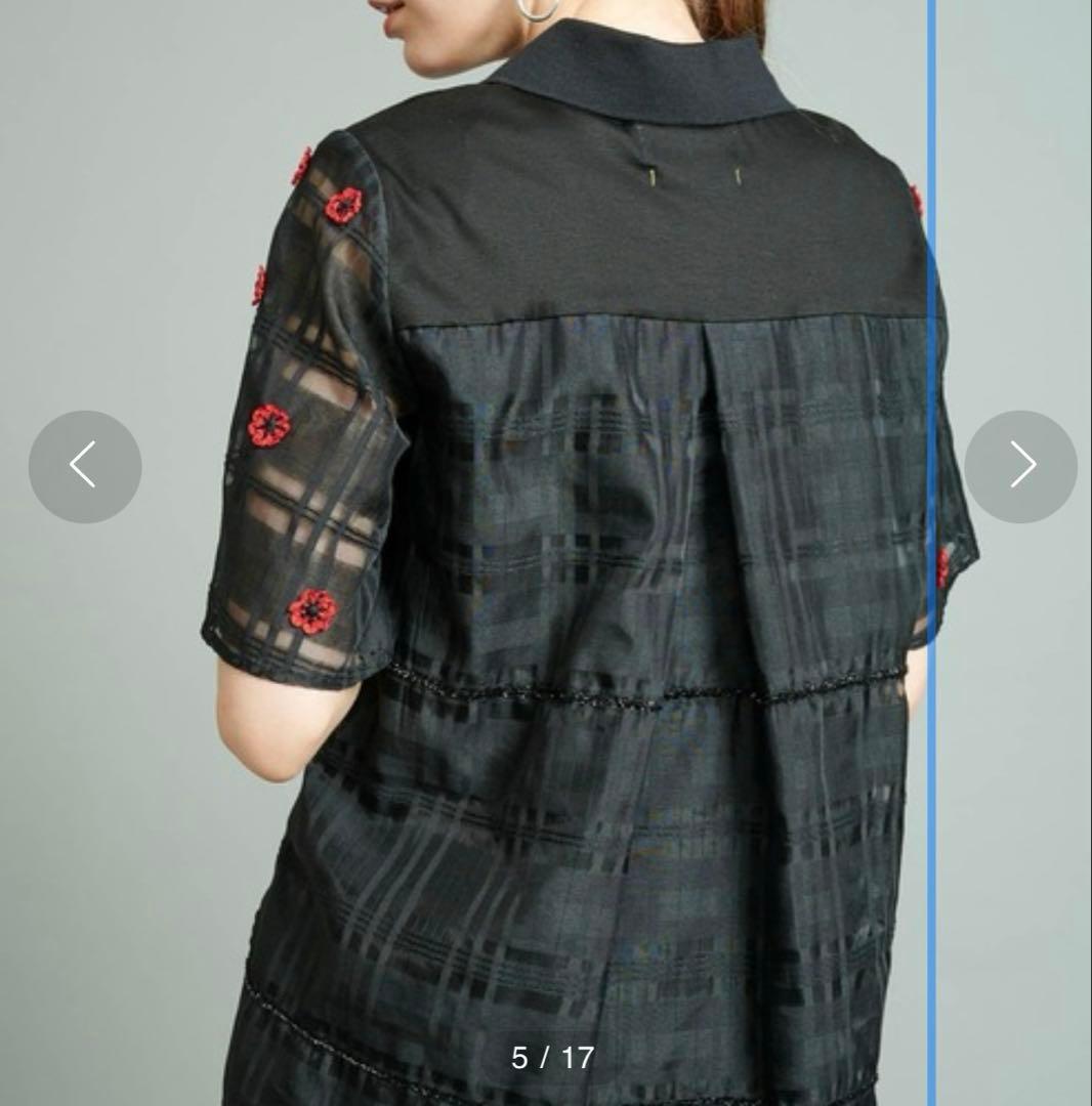 MUVEIL 花モチーフポロシャツ ブラック　36