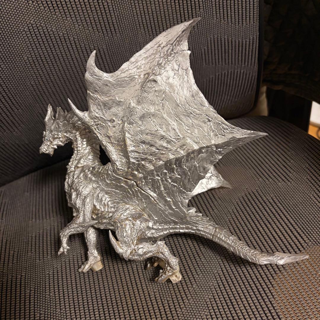 モンスターハンター　クシャルダオラ　クリエイターズモデル　フィギュア リペイント