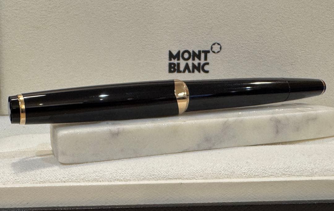 【極美品】モンブラン No 14 万年筆 ブラック 18K F細字