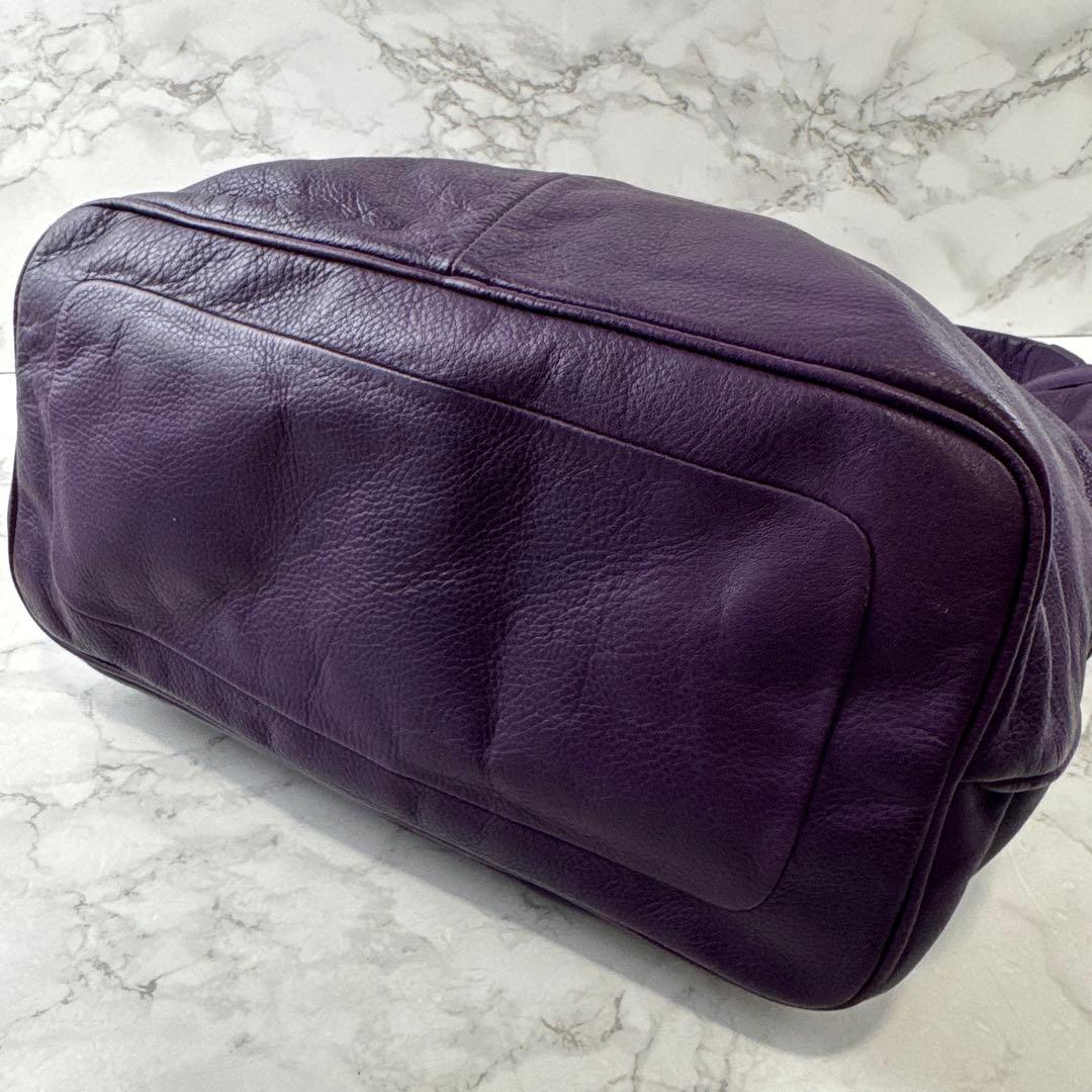 MARC BY MARCJACOBS マークジェイコブス セミショルダーバッグ