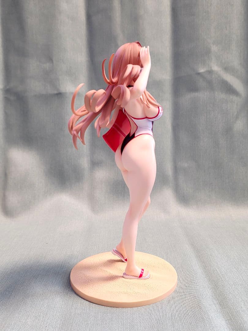 NIKKE ラピ：クラシックバカンス 1/7 完成品フィギュア