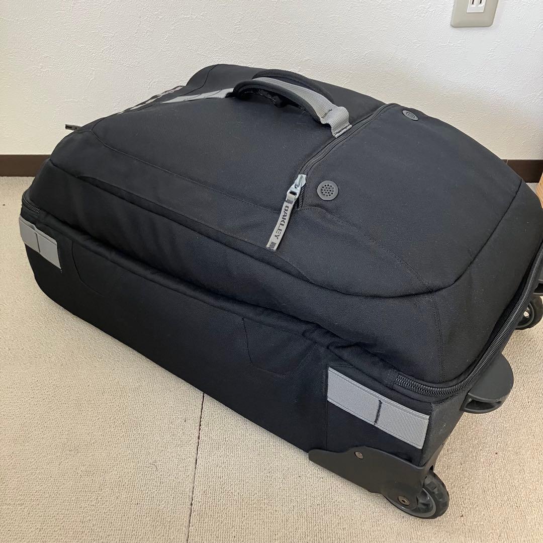 archive OAKLEY キャリーバッグ/スーツケース/トラベル