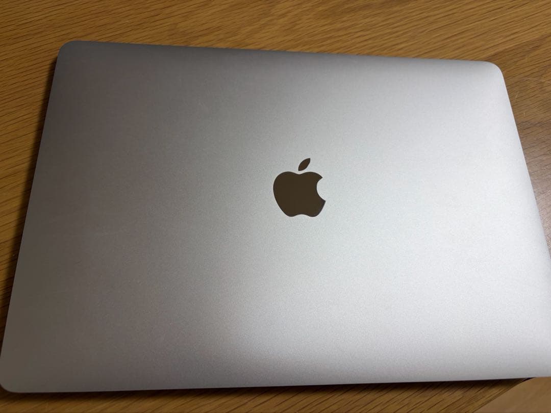 【美品】13.3インチMacBook Air ※要バッテリー交換