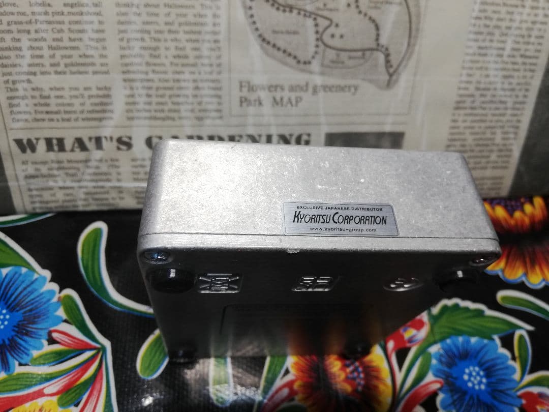 HumDebugger　美品中古品　ノイズ対策ペダル