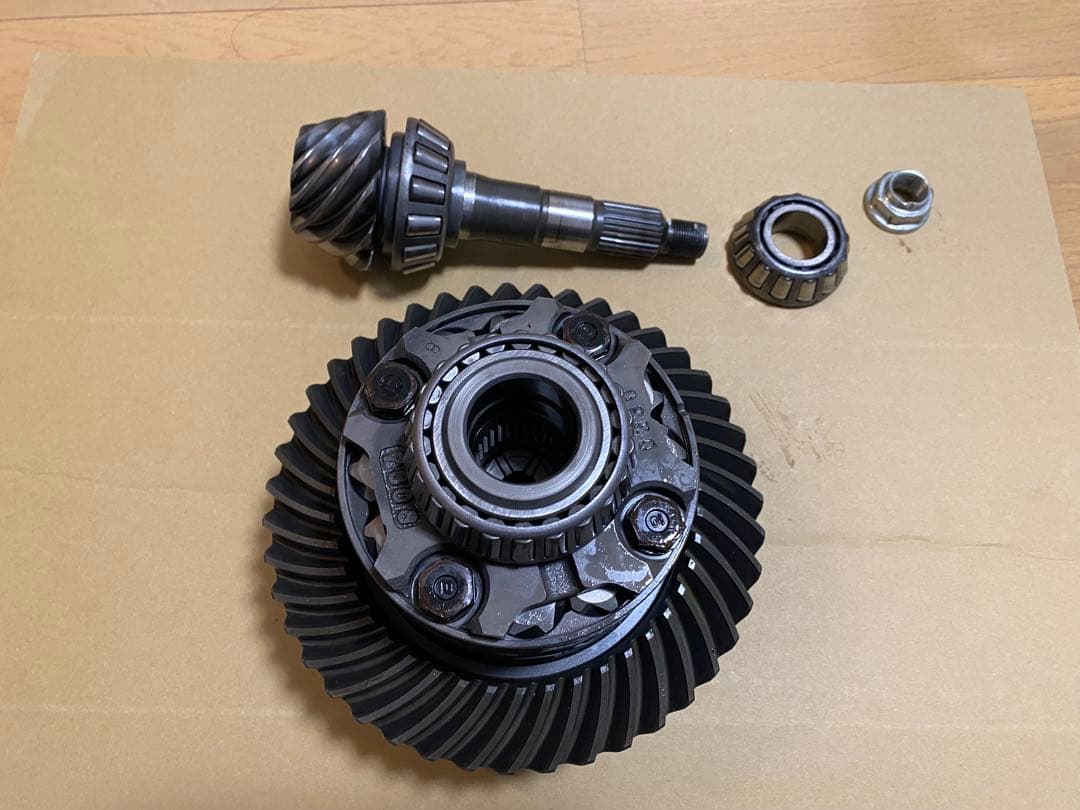 トヨタ86(zn6)後期純正デフ・4.3ファイナルギアセット