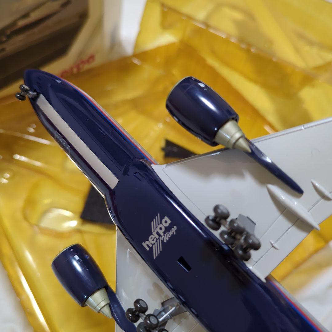 航空機・ヘリコプター herpa 1/200 UNITED B777-200