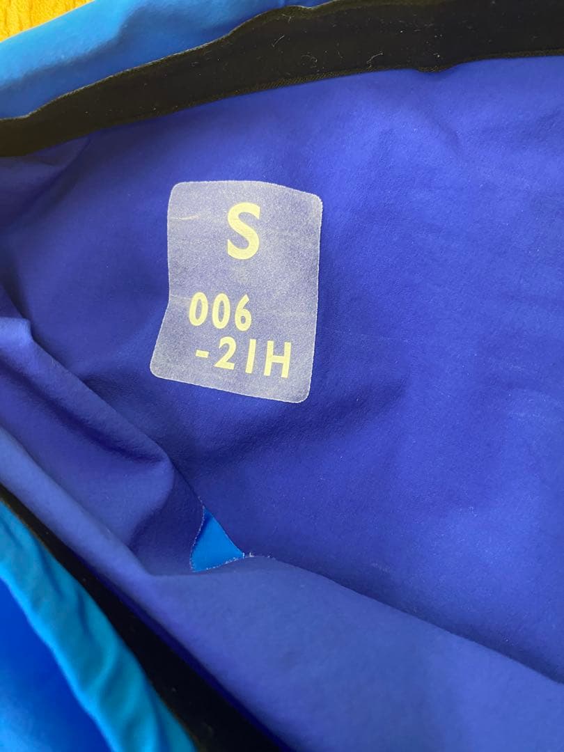 arena アクアフォース　Sサイズ