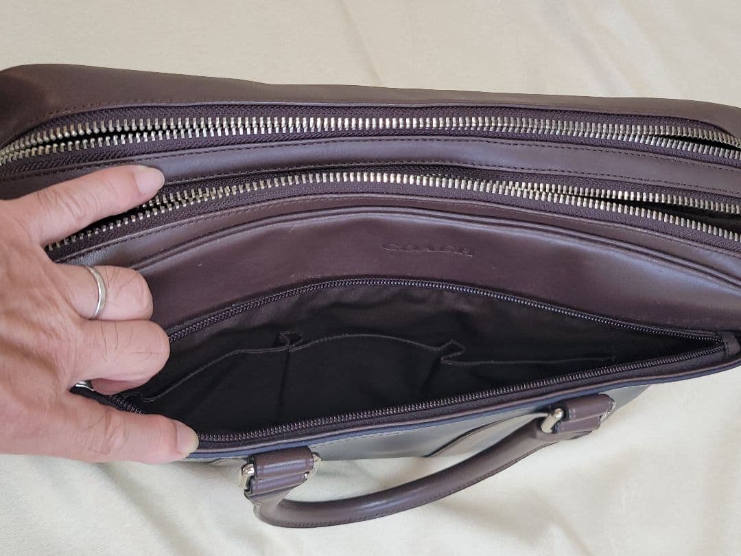 コーチ　COACH　 本革　ビジネスバッグ