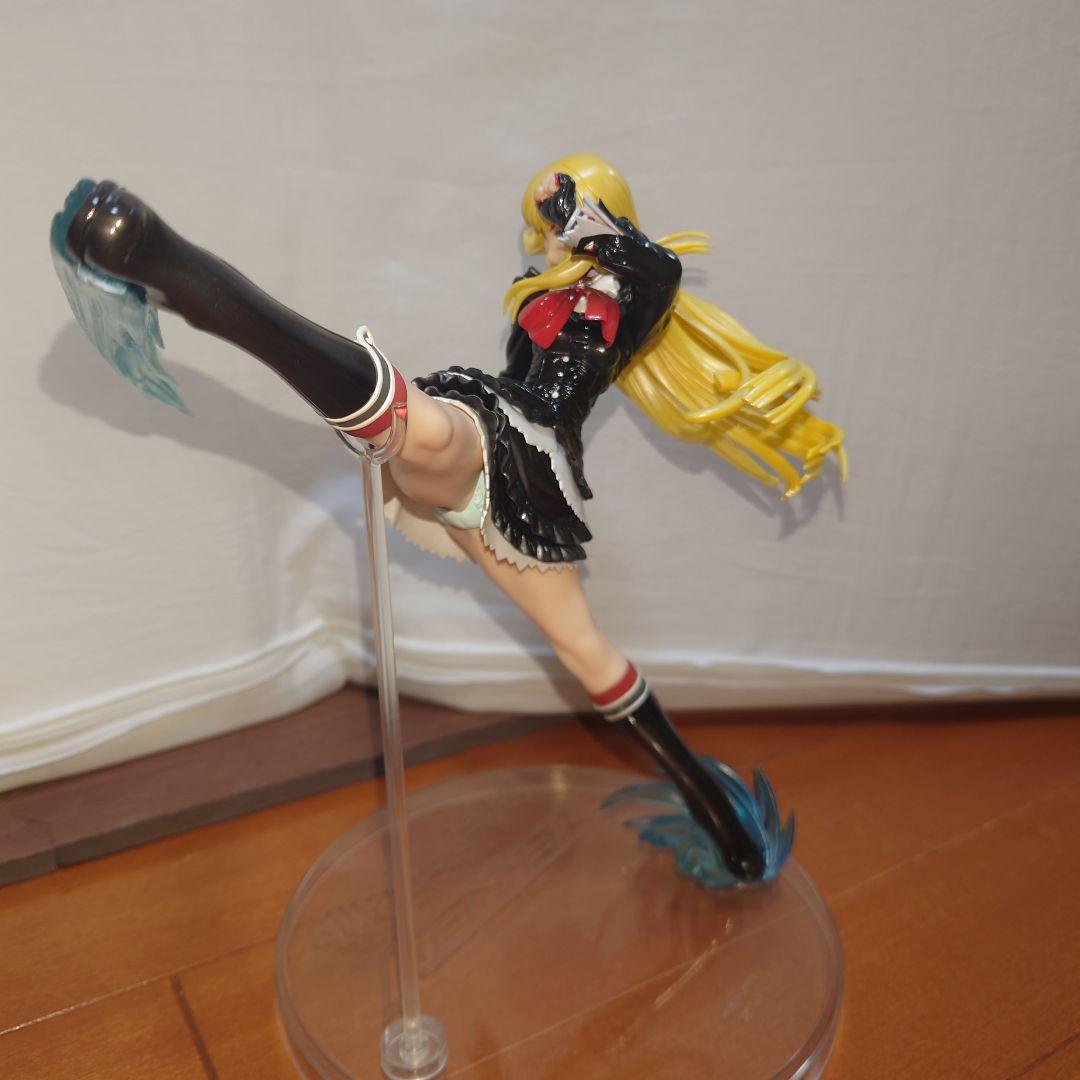 鉄拳　クイーンズブレイド　リリ　フィギュア