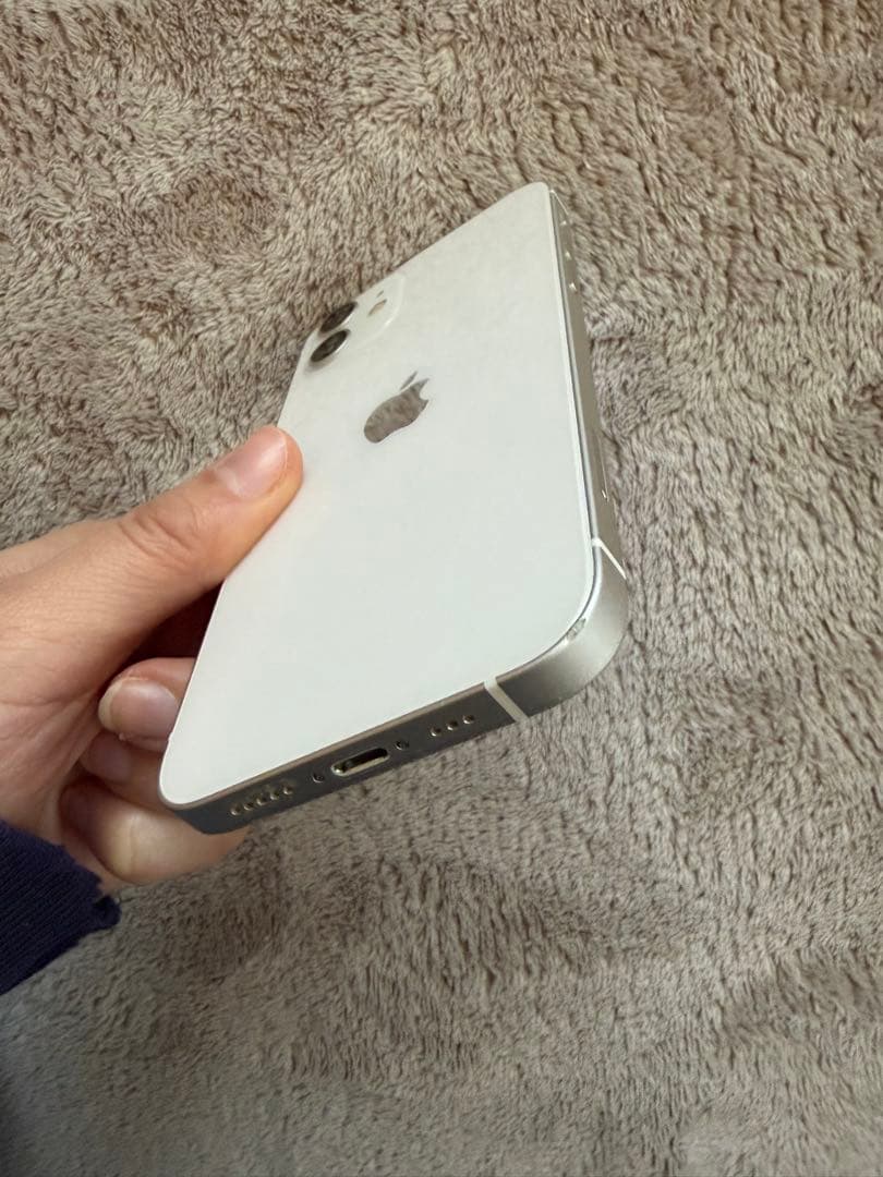 iPhone12 SIMフリー　バッテリー100%