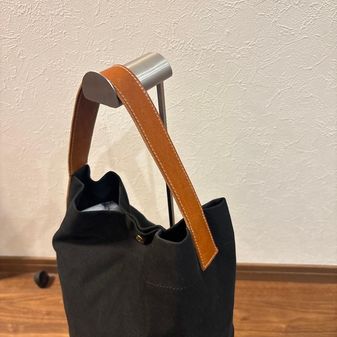 【美品】IL BISONTE イルビゾンテ キャンパス×レザー ハンドバッグ