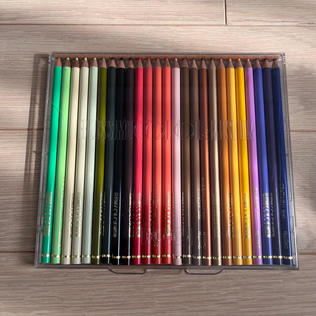 フェリシモ　500色（内の300色）　色鉛筆　のっぽ