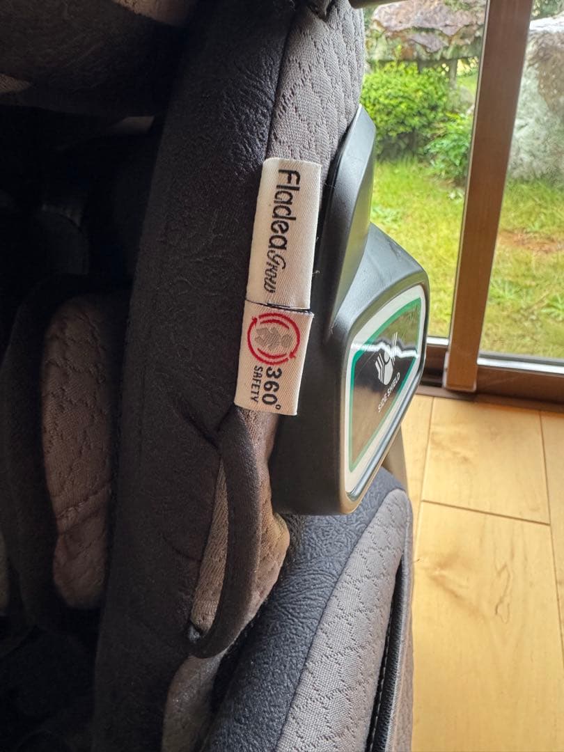 美品　Aprica フラディアグロウISOFIX360° プレミアムシート