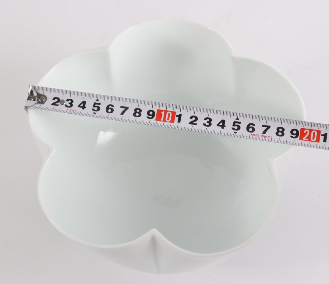 人間国宝 井上萬二 白磁花形花器 共箱 鉢