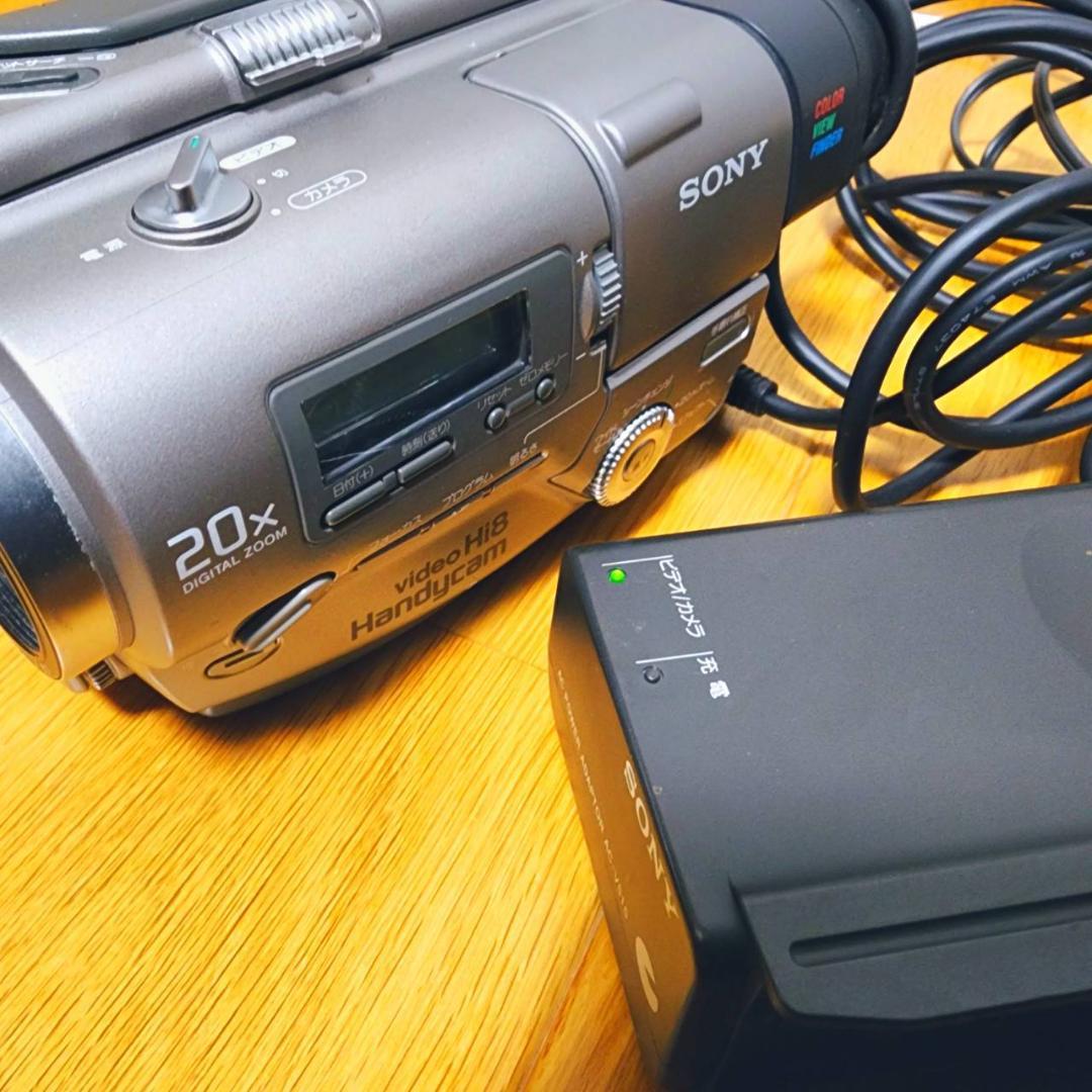 【動作確認済】Hi8 SONY 高画質 ビデオカメラ CCD-TR2 セット