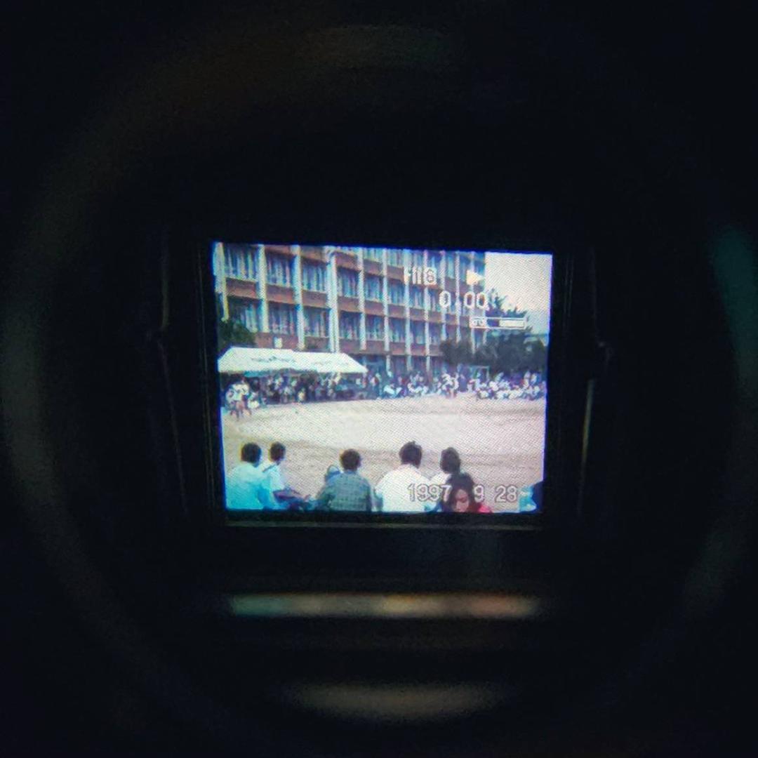 【動作確認済】Hi8 SONY 高画質 ビデオカメラ CCD-TR2 セット