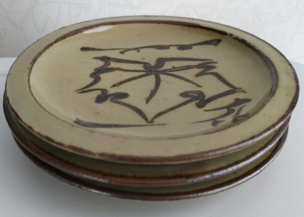 【富本憲吉自作】土焼鉄描銅彩葡萄模様皿 3枚セット 1930年作