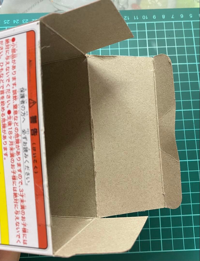 たまごっちみーつ サンリオキャラクターズ　レッド