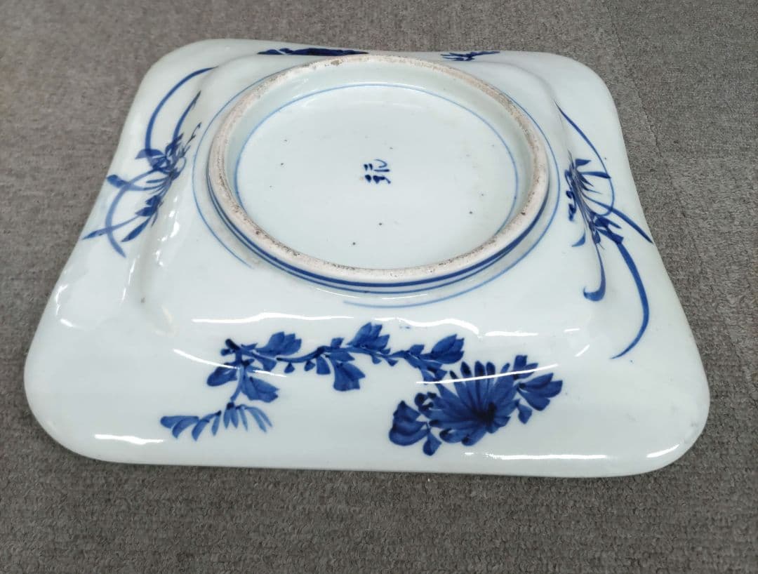 古伊万里角皿　D330