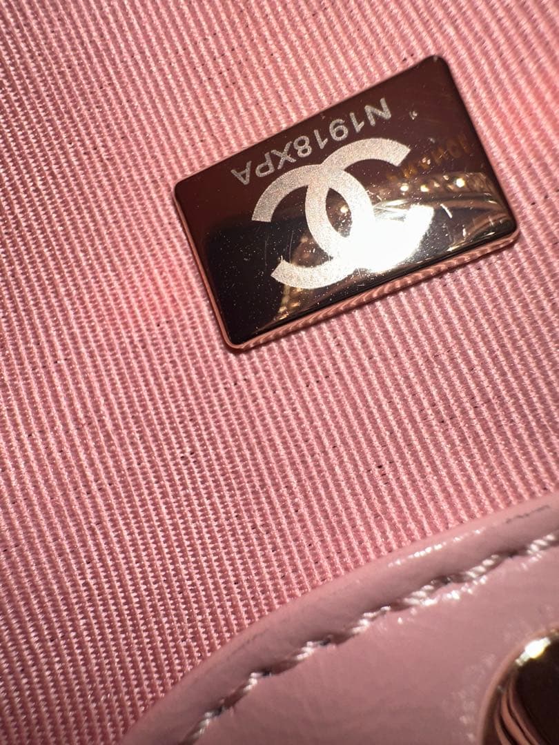 新品ノベルティ　 ショルダーバッグ　ゴールドチェーン　ピンク　RFIDタグあり