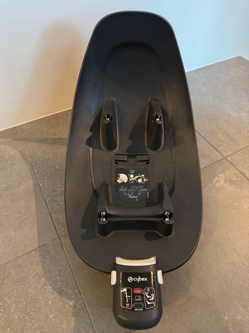 サイベックス　チャイルドシート　 ATON M i-SIZE エイトン