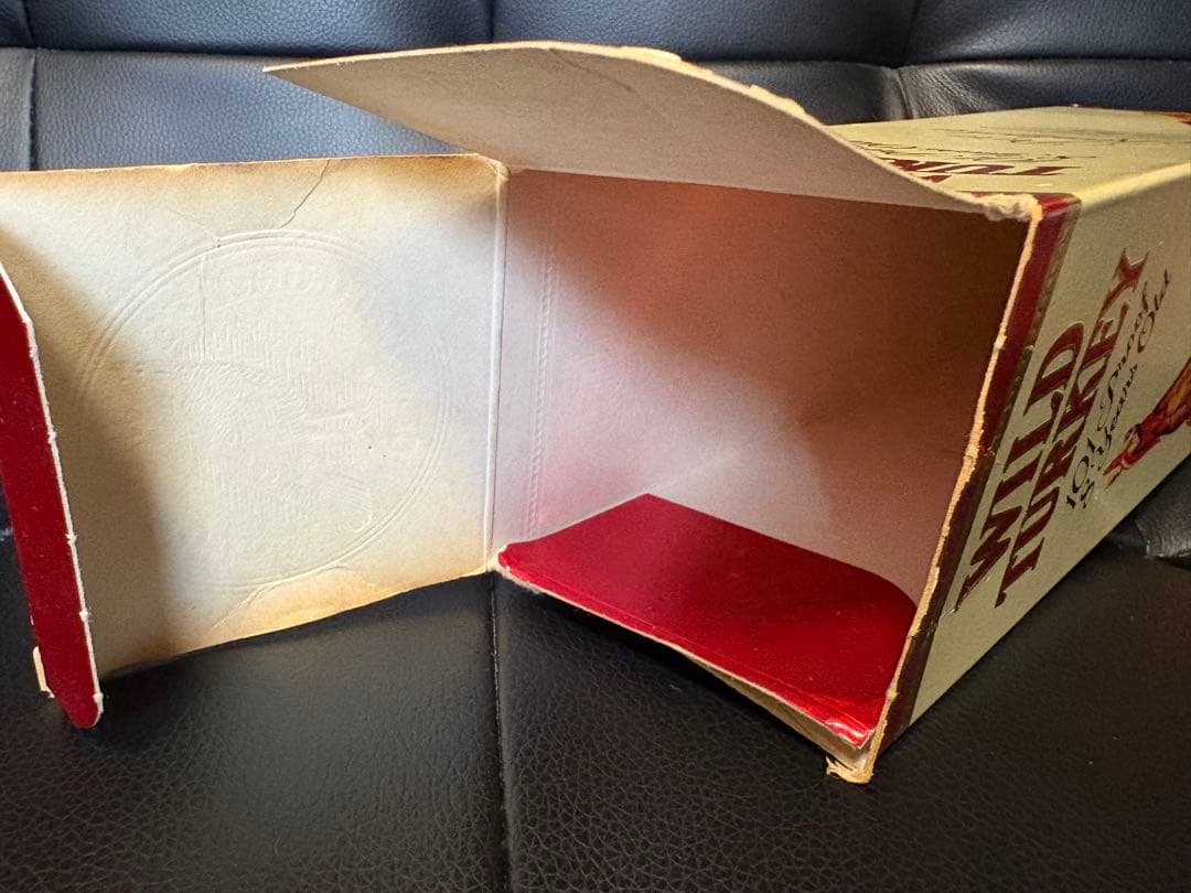 【未開栓】WILDTURKEY ワイルドターキー　8年　旧ラベル　箱あり