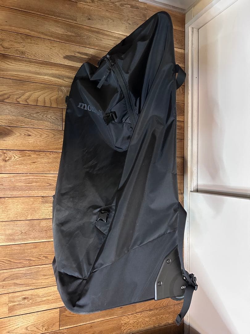 mont-bell ウィーリーダッフル 黒 大阪市西区引取歓迎 ウィリー 100