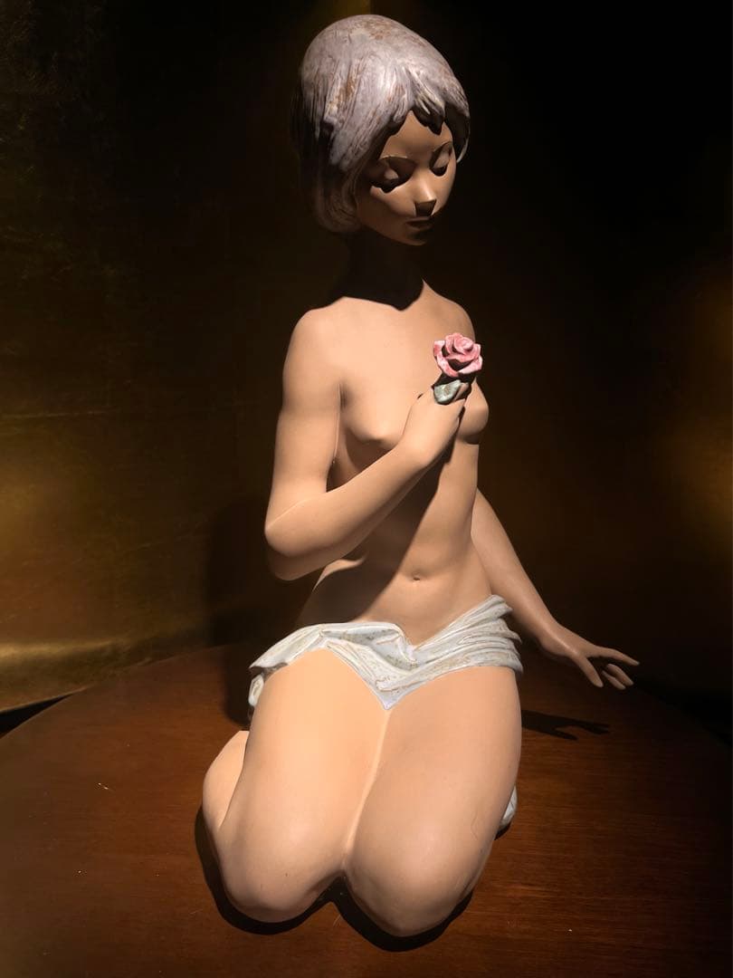 他の方発送×ＬＬＡＤＲＯ　リヤドロ　【裸婦と薔薇】