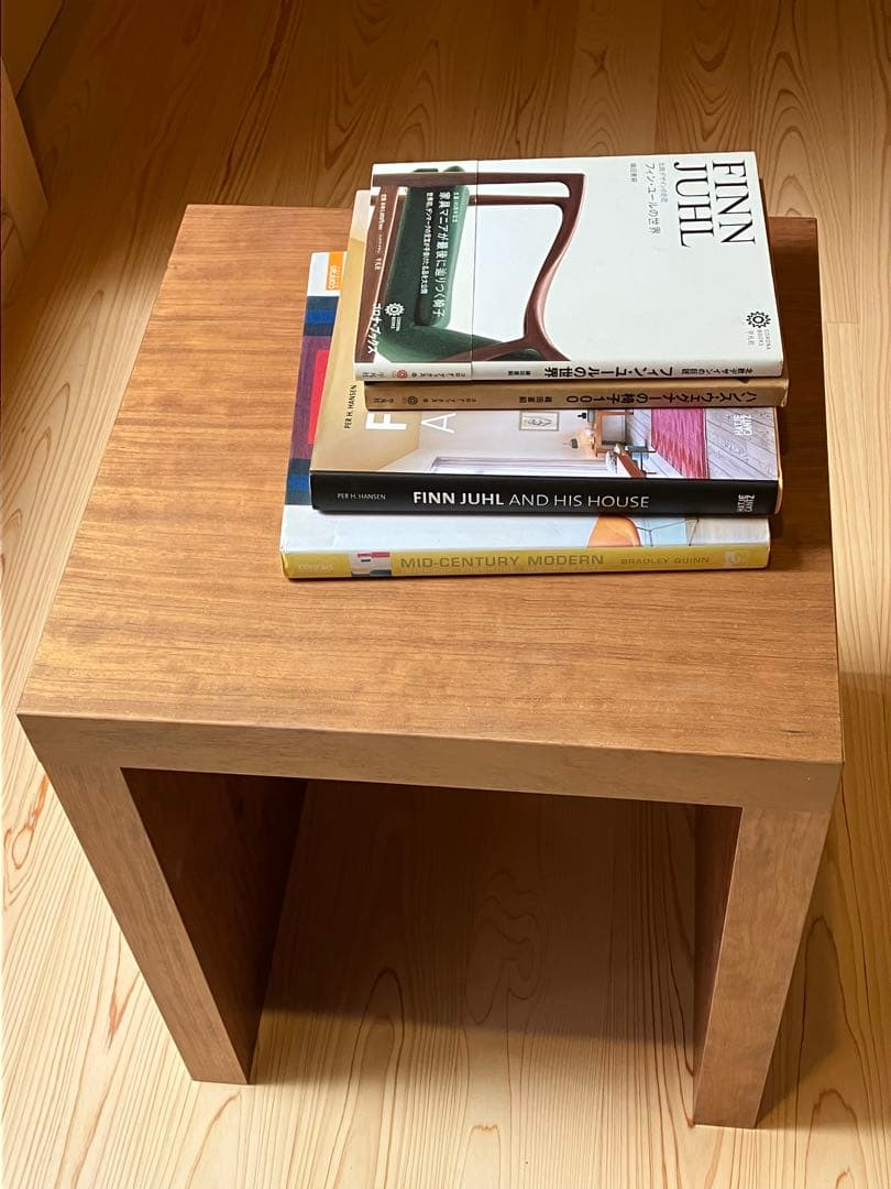 無垢材　サイドテーブル　スツール　アノニマスデザイン