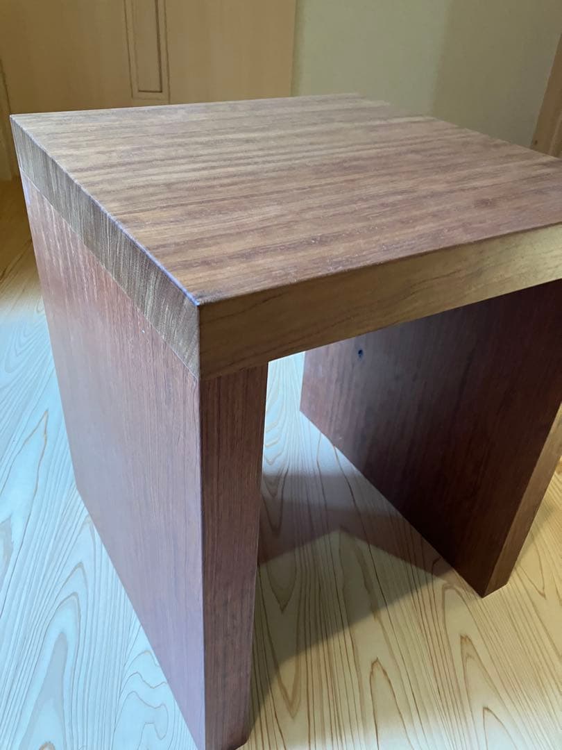 無垢材　サイドテーブル　スツール　アノニマスデザイン