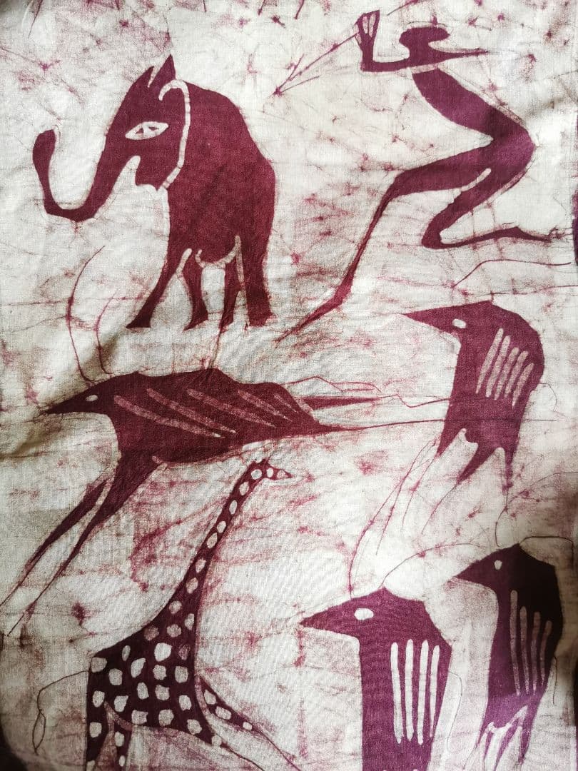 フランスアンティーク店購入バティック 洞窟装飾壁画 古代動物 蝋纈染タペストリー