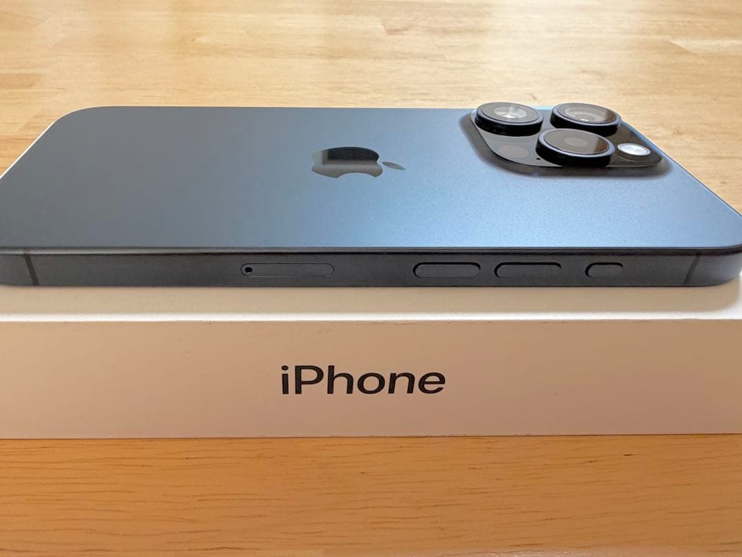 iPhone 15 Pro 256GB SIMフリー スペースブラック