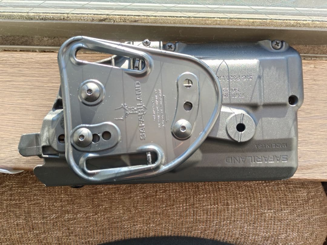 SAFARILAND 7378　カイデックスホルスター