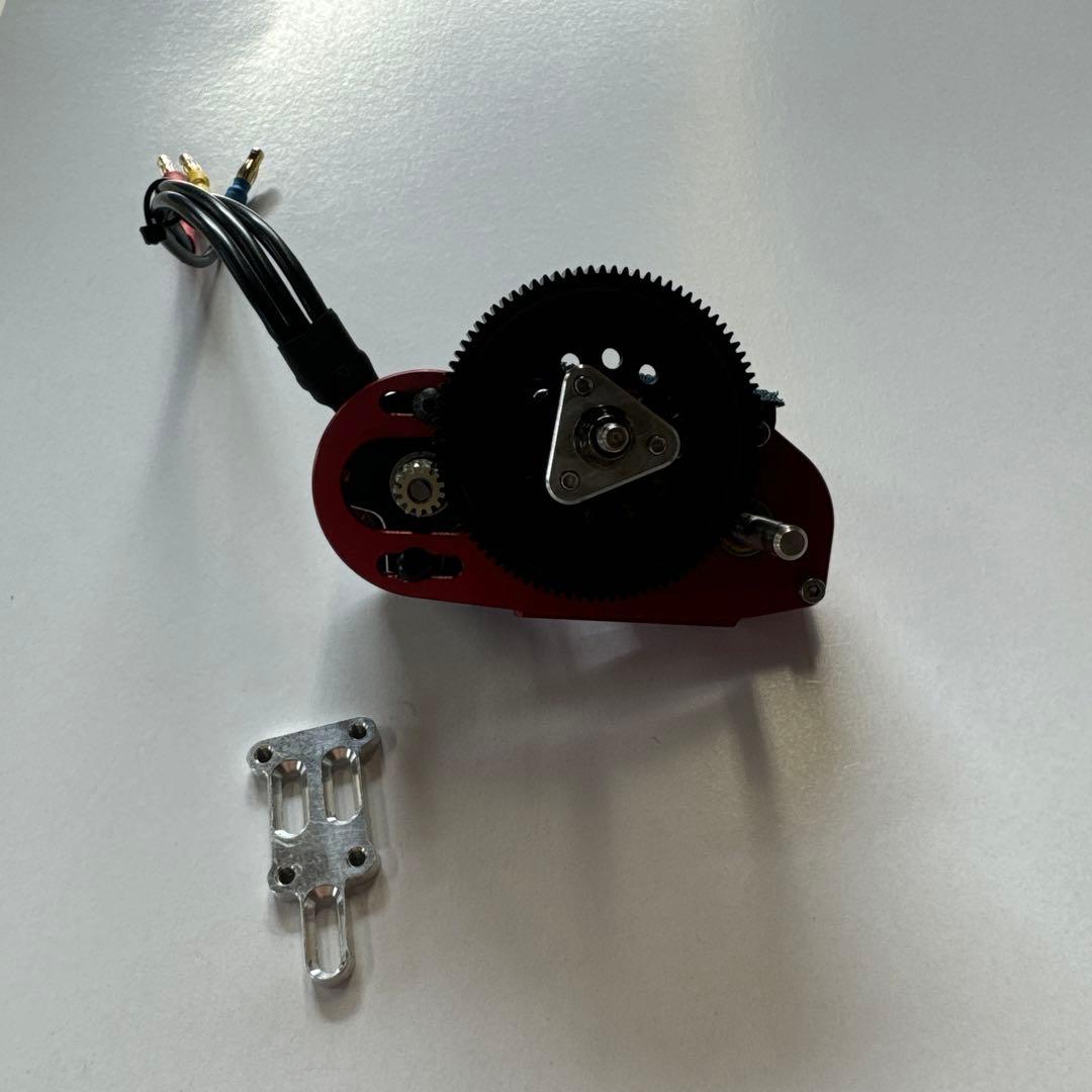 #オフロードTGH レッド モーター ギア 取り付けプレート付き