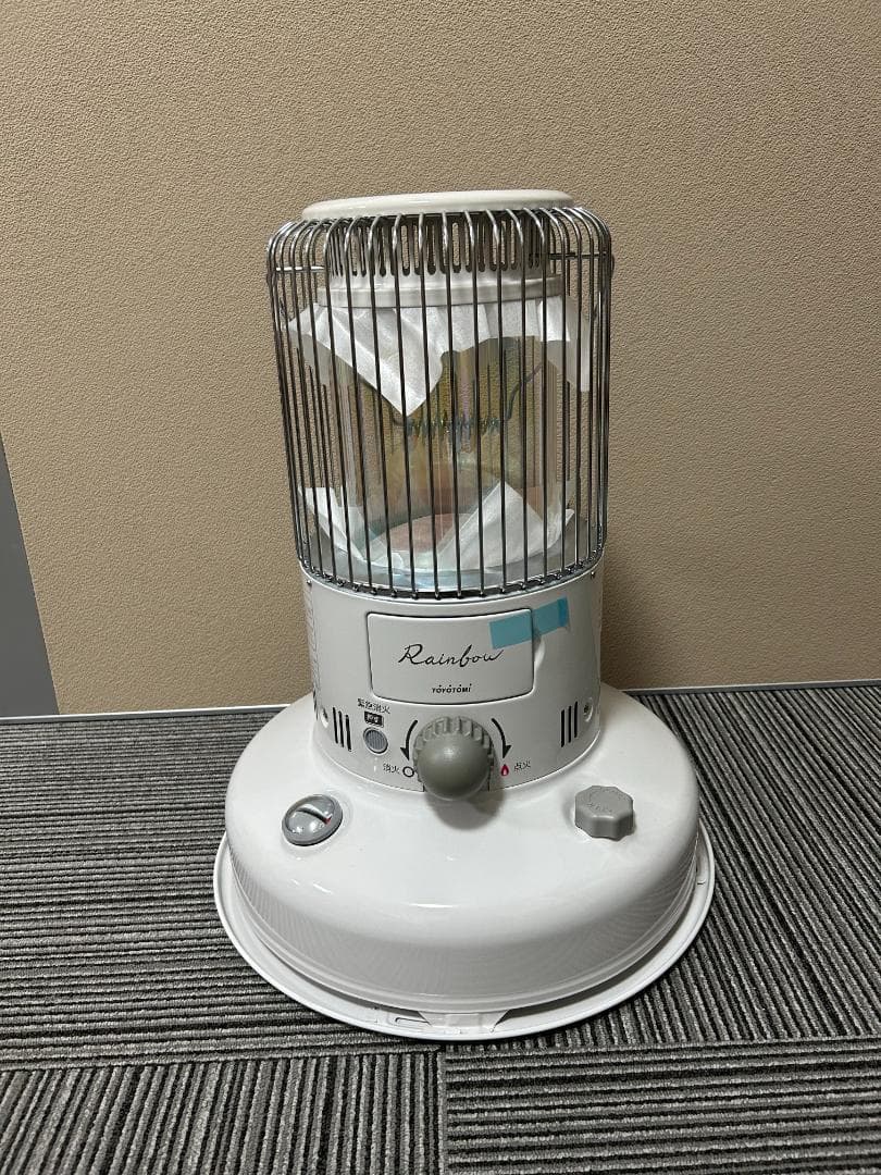 RB-25M(W) トヨトミ 対流型石油ストーブ レインボー 未使用開封品