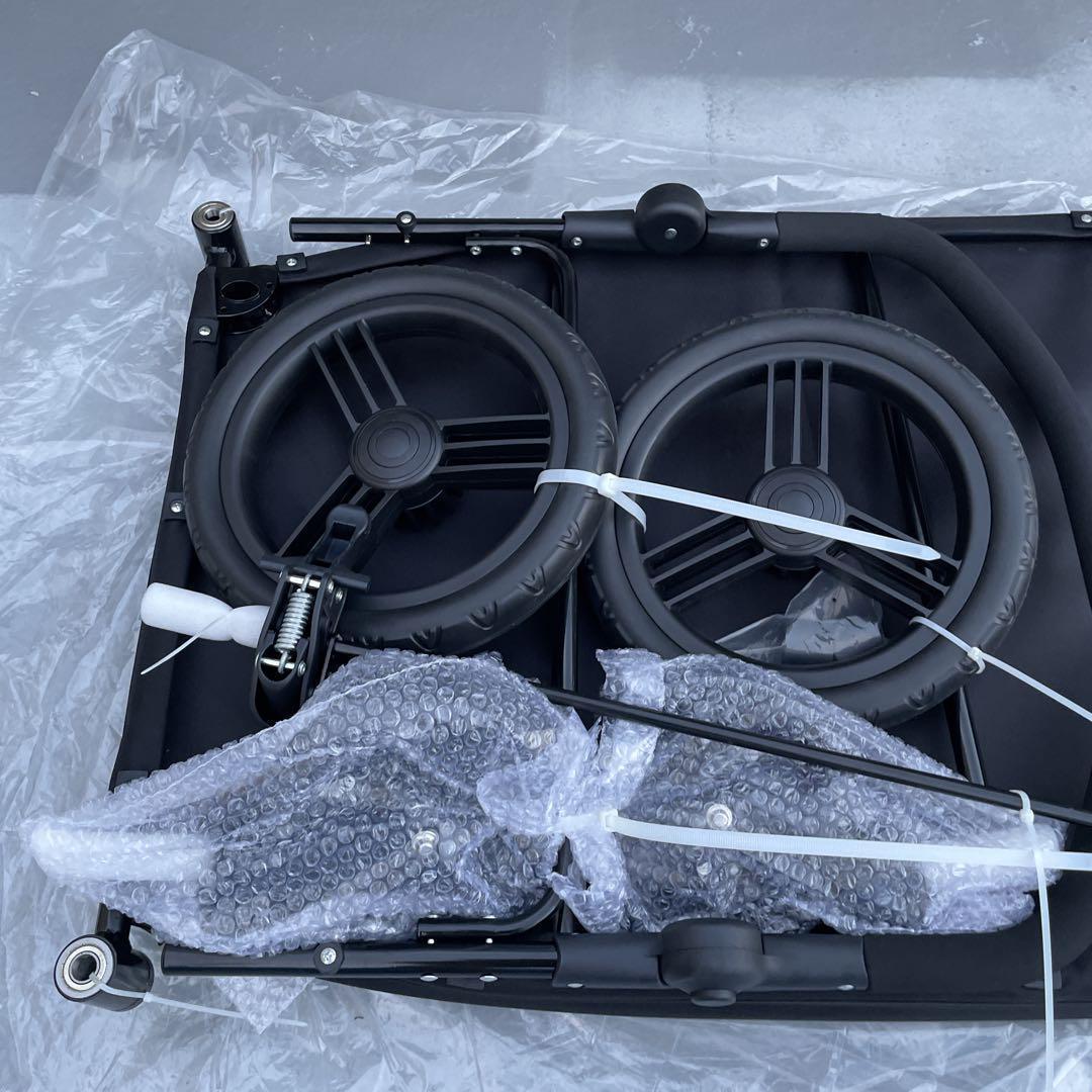 【新品未使用】ペットカート　大型犬中型犬小型犬　ペットバギー　折りたたみ　4輪