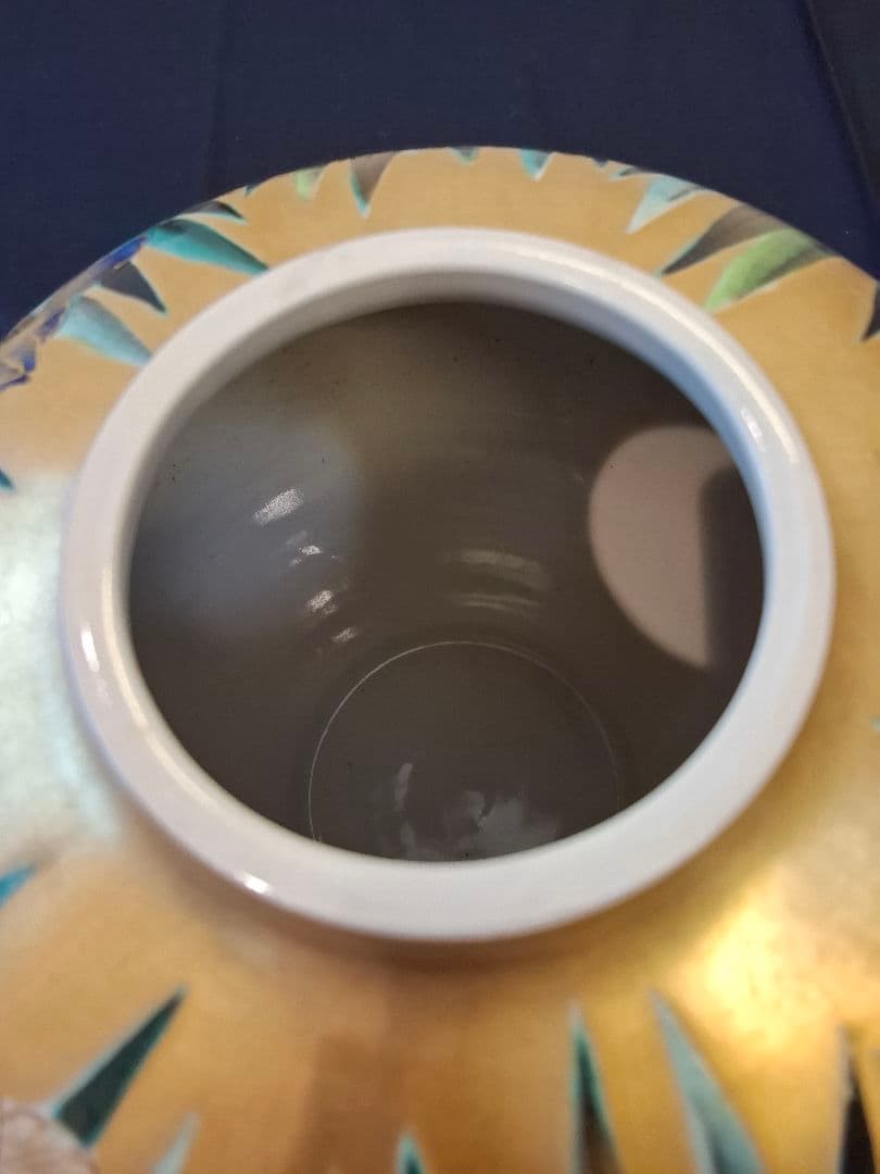 九谷焼山上陶洸大型花菖蒲金彩花瓶